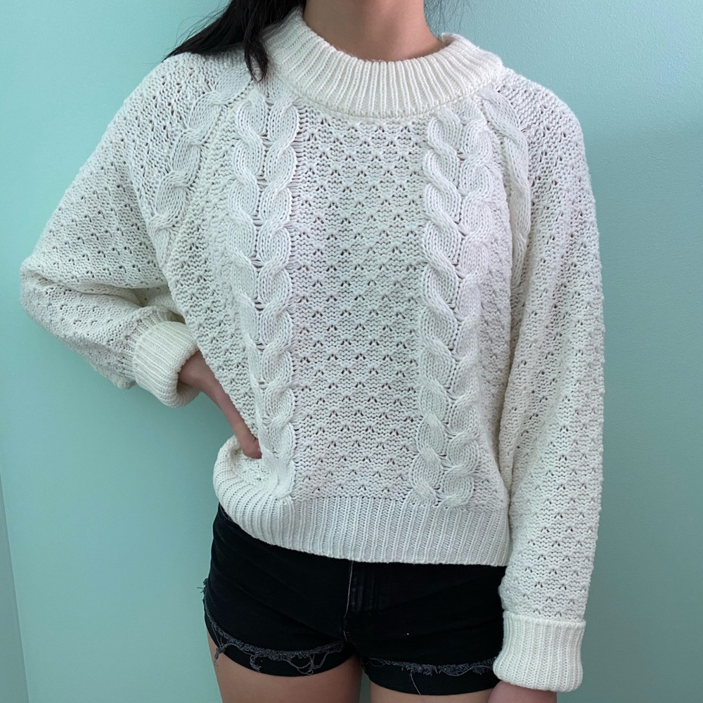 White fisherman sweater - Knives Out